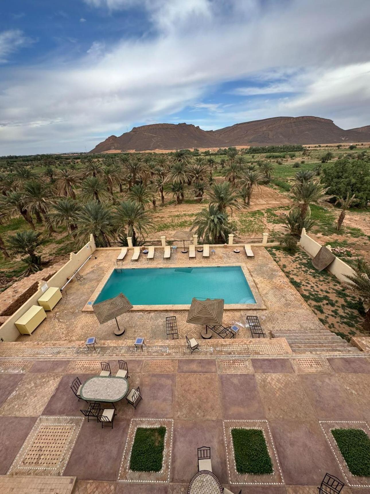 Riad Les Jardins De Tafraoute Foum Mharech Exterior photo